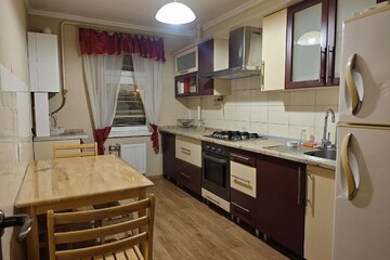 2-к квартира, 63 м², 3/9 эт.