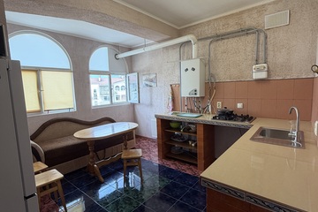 1-к квартира, 42 м², 5/5 эт.