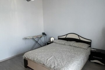2-к квартира, 84 м², 3/4 эт.