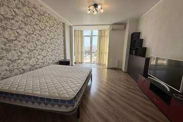 1-к квартира, 60 м², 5/10 эт.