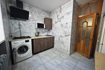 2-к квартира, 56 м², 1/5 эт.