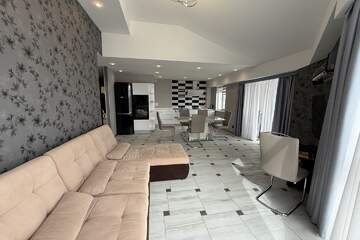 3-к квартира, 74 м², 3/3 эт.
